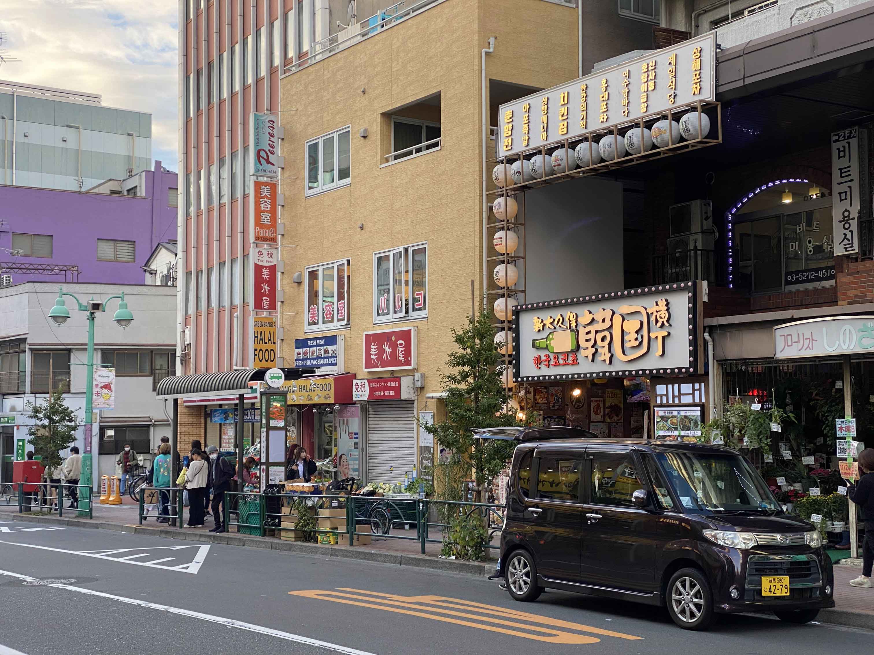 新大久保の街並み3